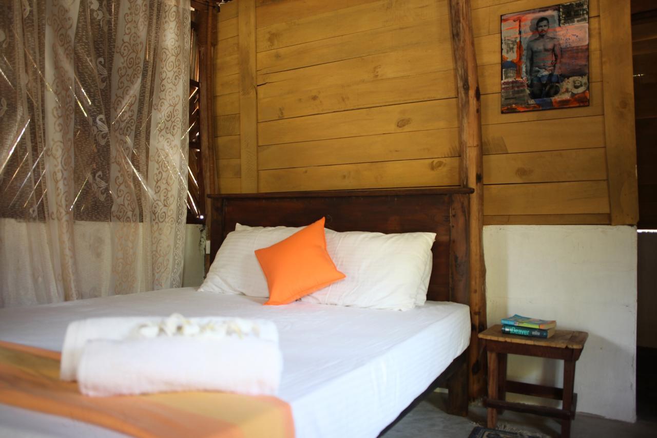 Sun Wind Beach Kalpitiya Kite Resort Bagian luar foto