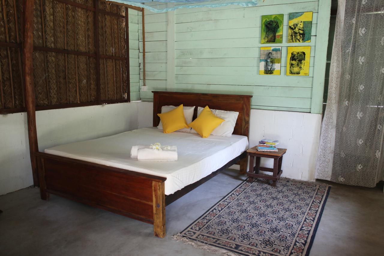 Sun Wind Beach Kalpitiya Kite Resort Bagian luar foto
