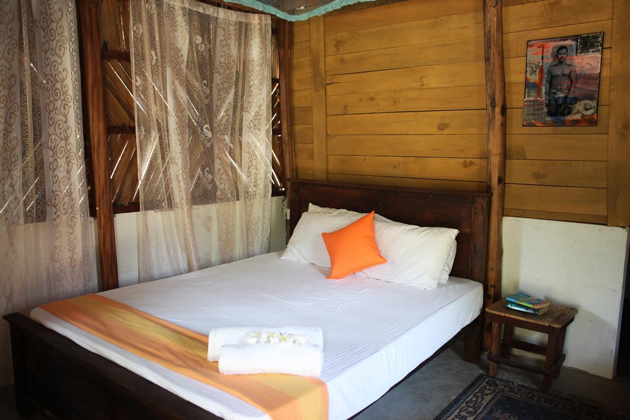Sun Wind Beach Kalpitiya Kite Resort Bagian luar foto
