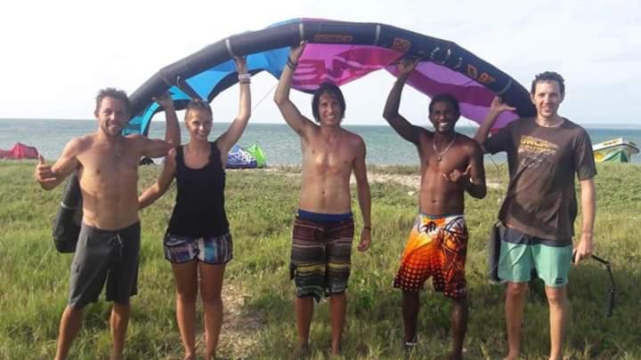 Sun Wind Beach Kalpitiya Kite Resort Bagian luar foto